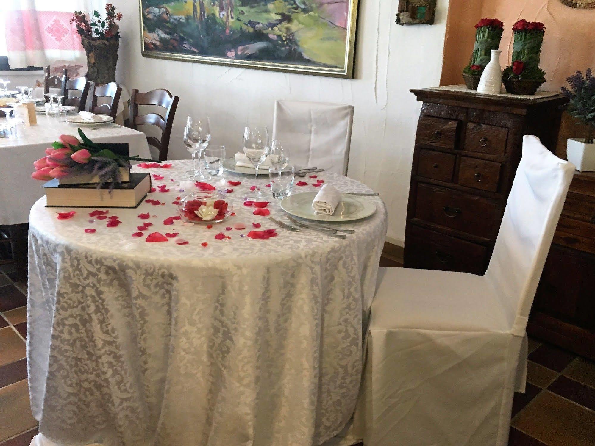 Hotel Ristorante S'Astore Benetutti المظهر الخارجي الصورة
