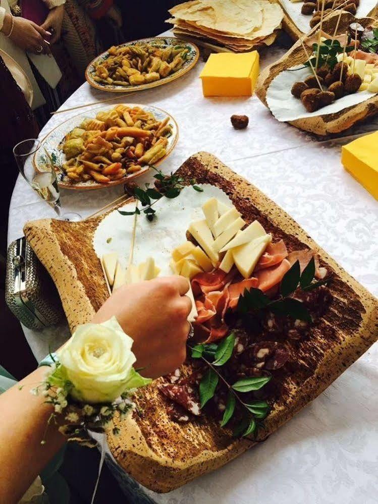 Hotel Ristorante S'Astore Benetutti المظهر الخارجي الصورة